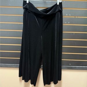 Notations Black Velvet Wide Leg Midi Capris XL